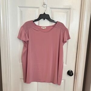 Elegant Mauve Blouse with Ruffle Sleeves